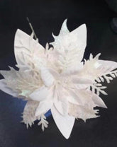 Crăciuniță decorativă albă cu glitter – set 24 bucăți